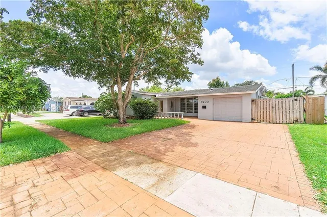 $3,800 | 9200 Southwest 55th Street, Cooper City, FL 33328