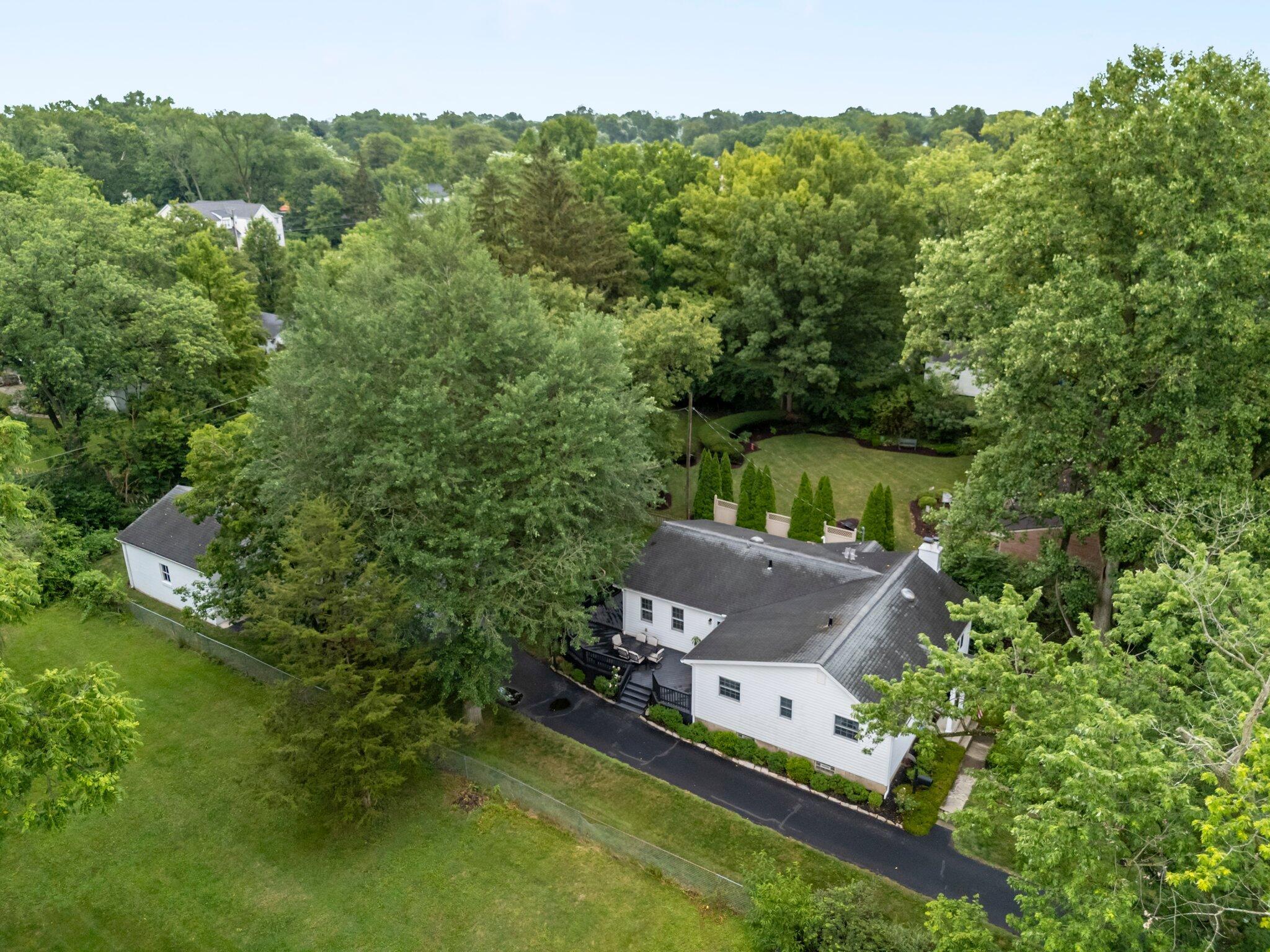2560 Zollinger Road Columbus, OH 43221 - Photo 41 of 41 10-web-or-mls-DJI_20250707152102_0297_D