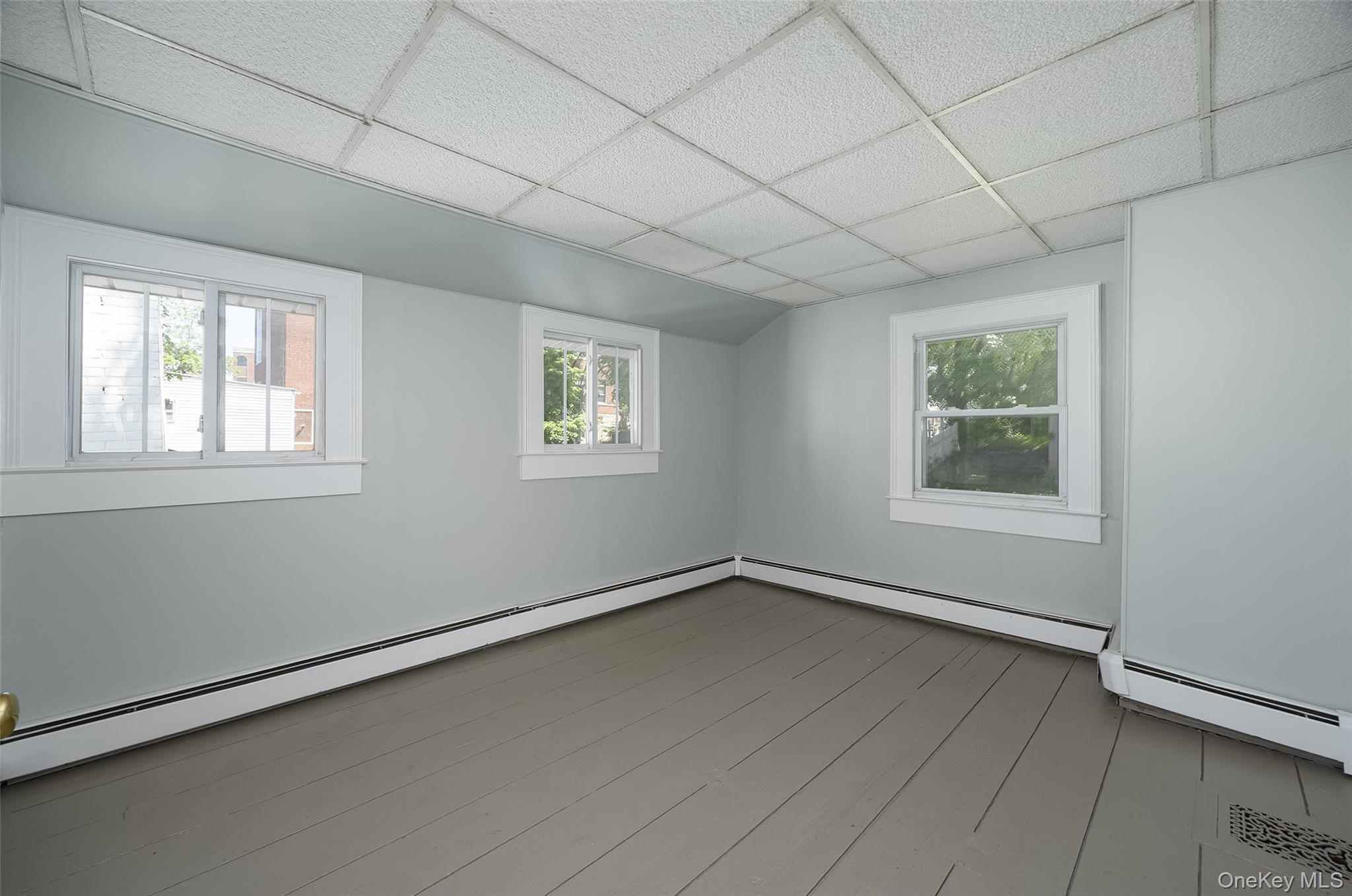 29 Delano Street, Unit 2 Poughkeepsie, NY 12601 - Photo 11 of 16 a view of an empty room with a window