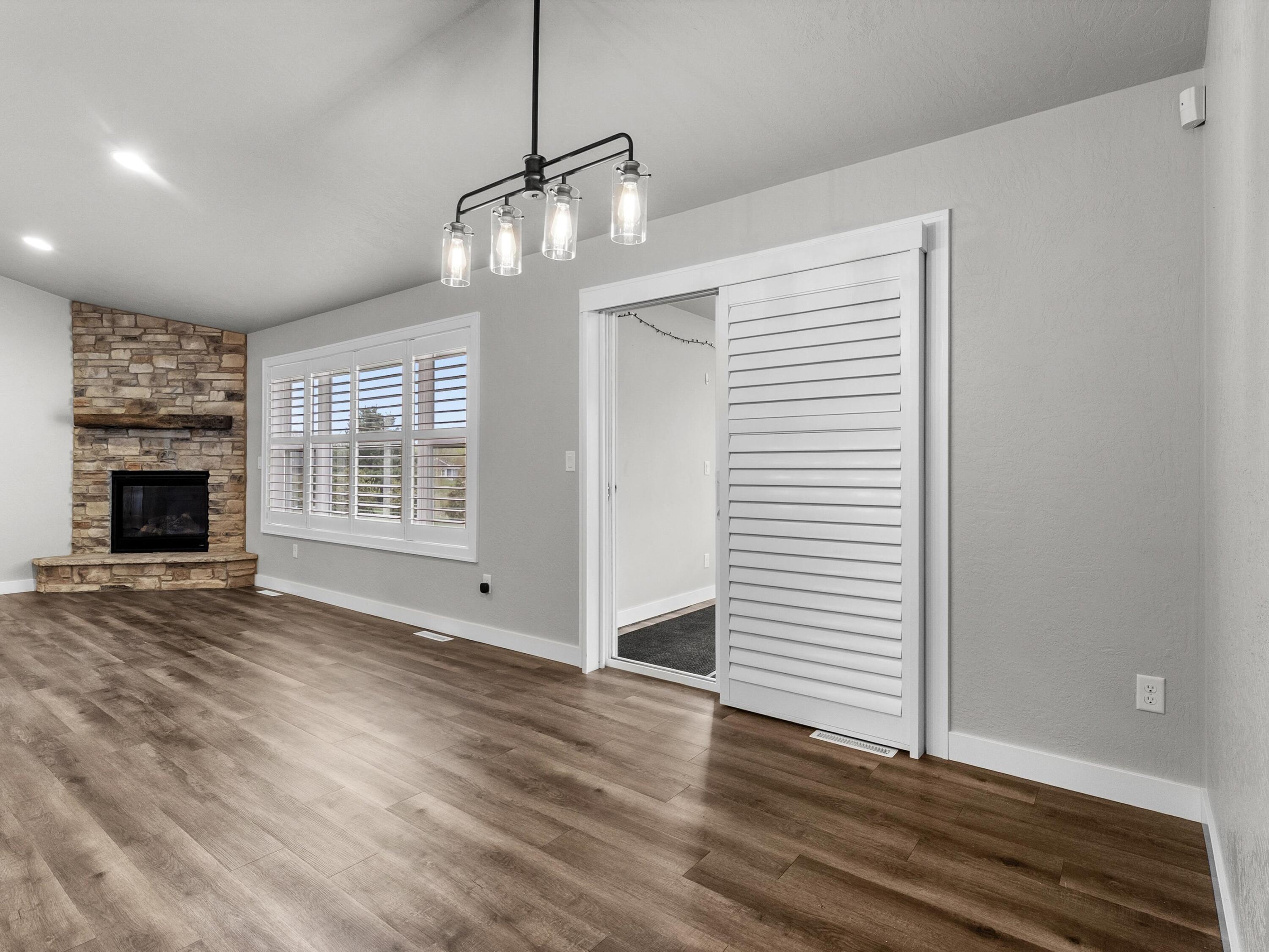 1625 Drusillas Way Howard, WI 54313 - Photo 11 of 51 19-019_2755681_01243