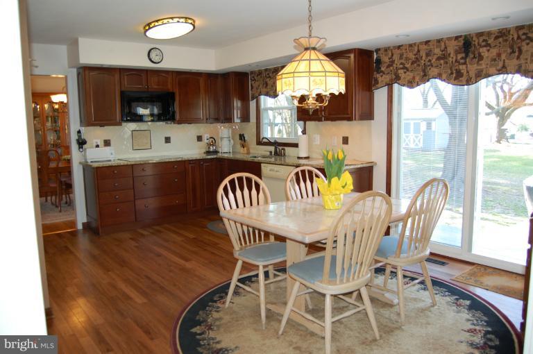 3246 Sharp Road Glenwood, MD 21738 - Photo 4 of 18 Kitchen