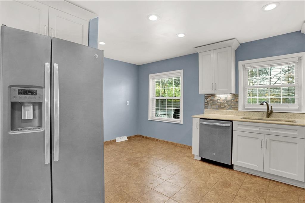 4040 Roland Road Indianapolis, IN 46228 - Photo 11 of 60 Gallery Image 11