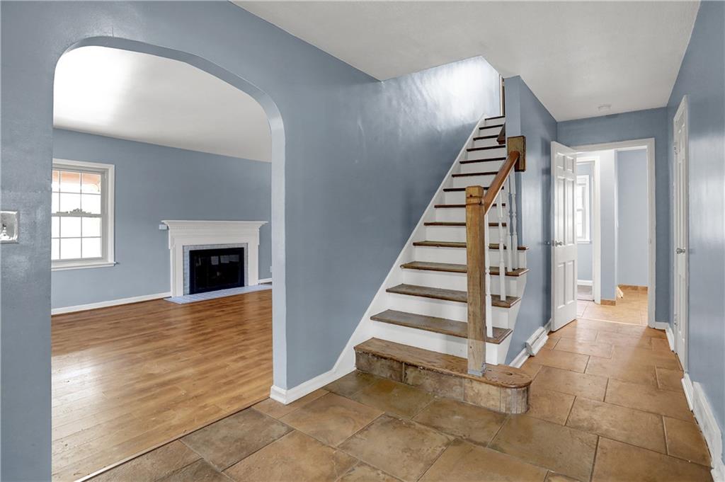 4040 Roland Road Indianapolis, IN 46228 - Photo 4 of 60 Gallery Image 4