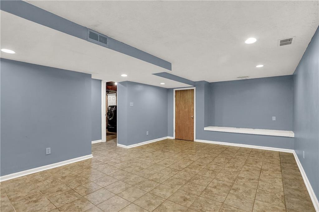 4040 Roland Road Indianapolis, IN 46228 - Photo 39 of 60 Gallery Image 39