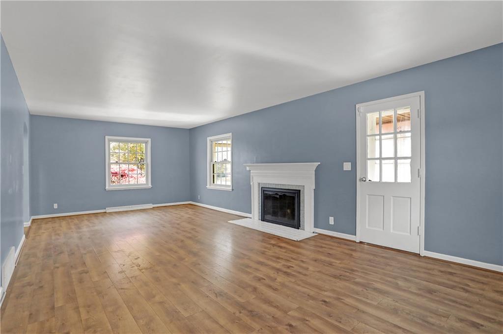 4040 Roland Road Indianapolis, IN 46228 - Photo 8 of 60 Gallery Image 8