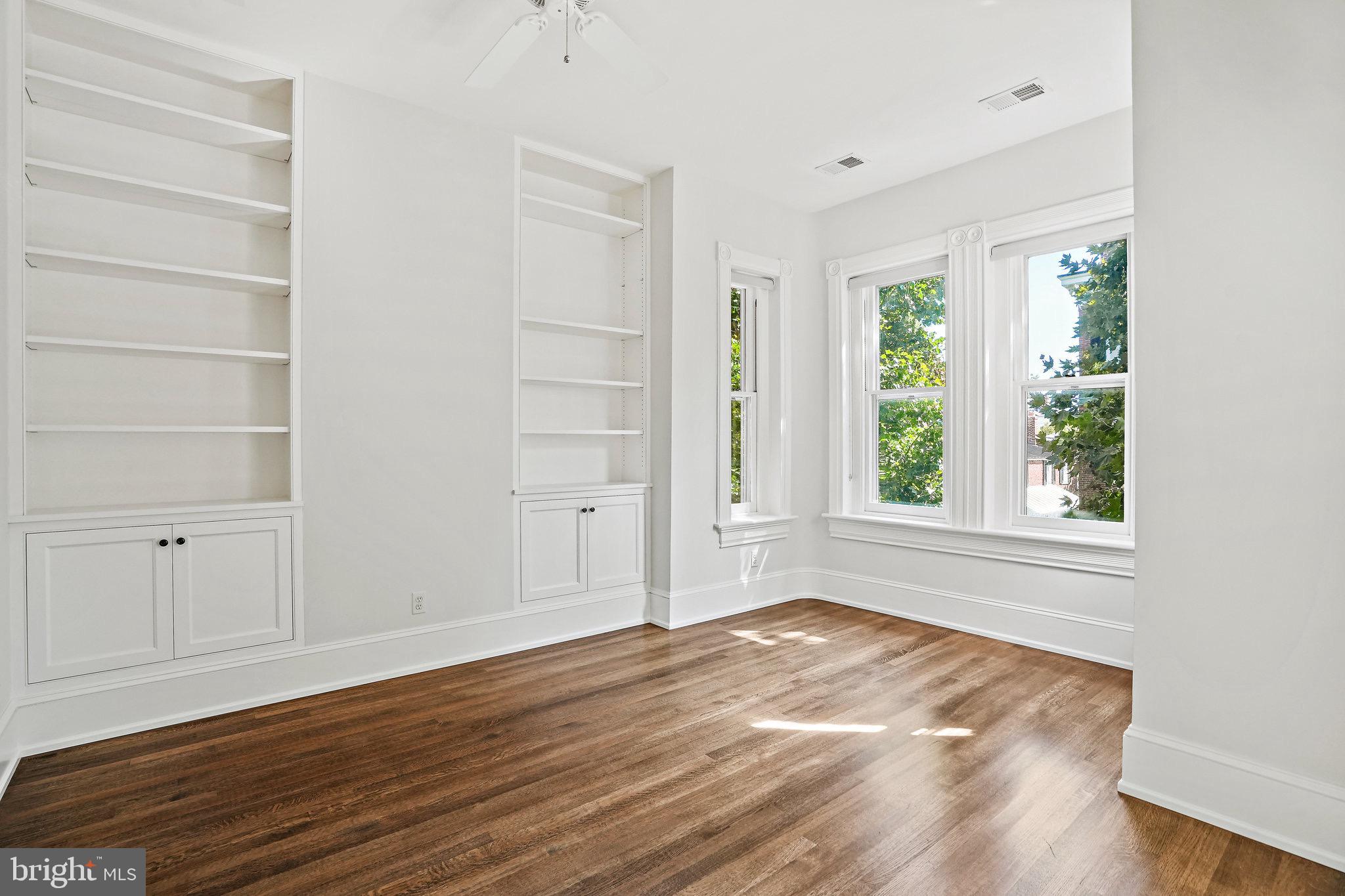 3127 P Street Northwest Washington, DC 20007 - Photo 18 of 46 upper level 1 BR #1