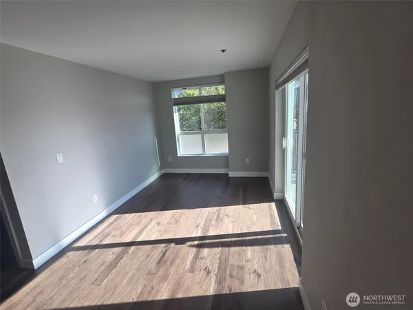 $339,500 | 2824 Grand Avenue, Unit A105, Everett, WA 98201