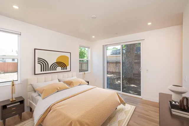 $3,950 | 3946 3rd Avenue, Sacramento, CA 95817