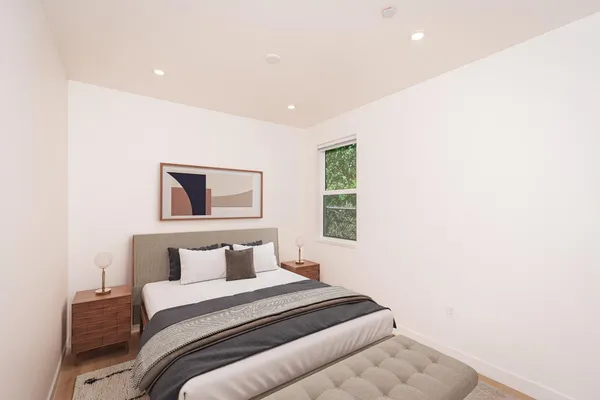 $3,950 | 3946 3rd Avenue, Sacramento, CA 95817