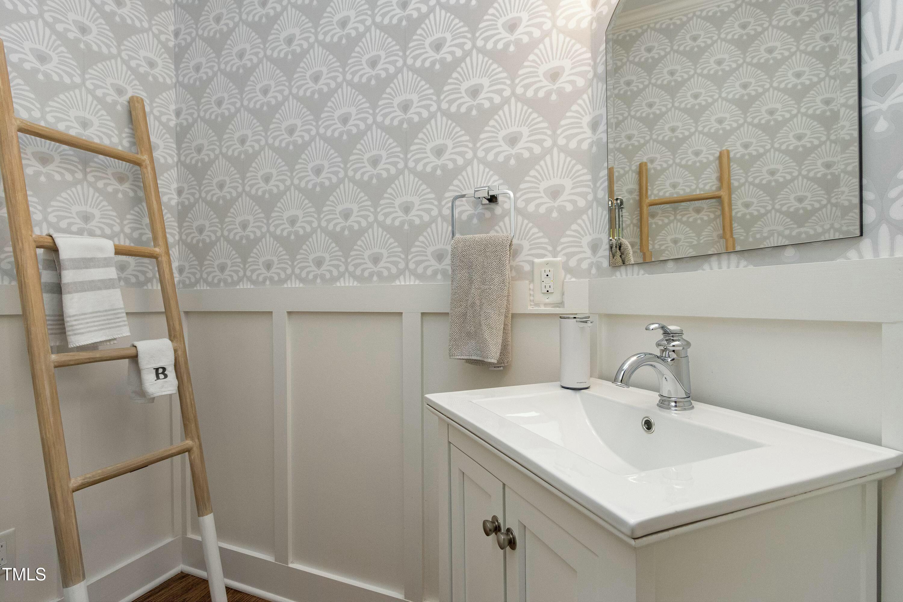 111 Finnway Lane Cary, NC 27519 - Photo 17 of 68 tempImageXRlh3f