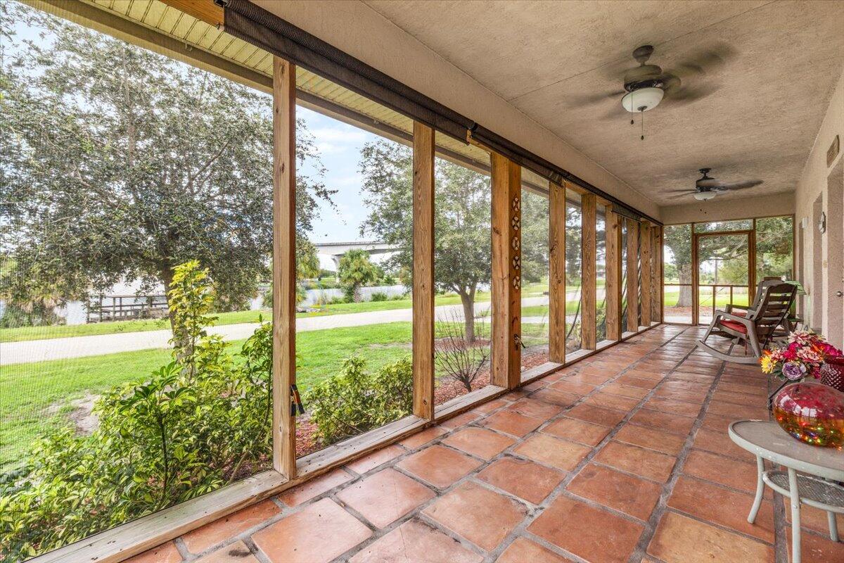 1121 River Road Moore Haven, FL 33471 - Photo 4 of 39 7038