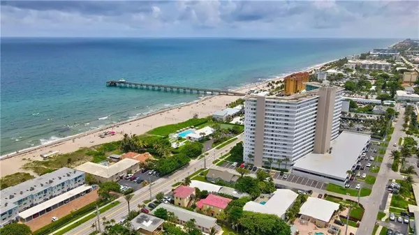$5,300 | 333 Northeast 21st Avenue, Unit 900, Deerfield Beach, FL 33441