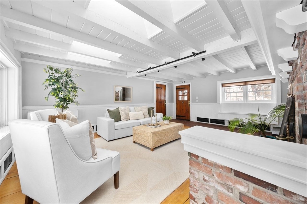 164 Main Street Norwell, MA 02061 - Photo 2 of 42