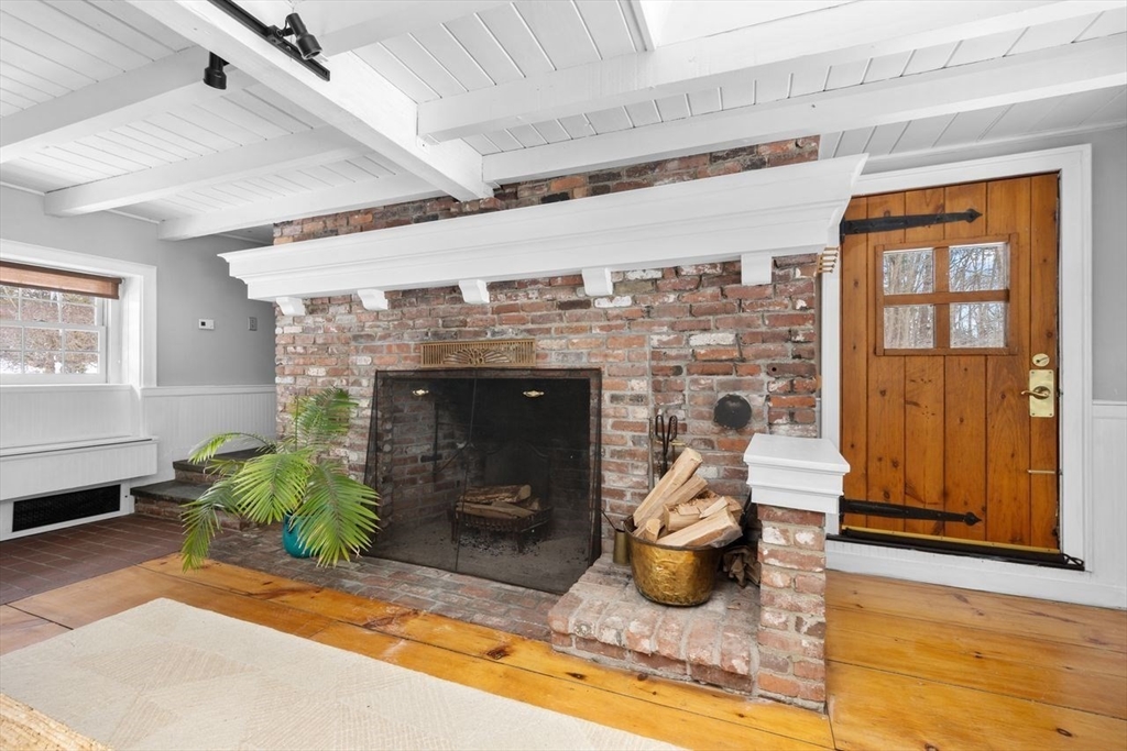 164 Main Street Norwell, MA 02061 - Photo 5 of 42