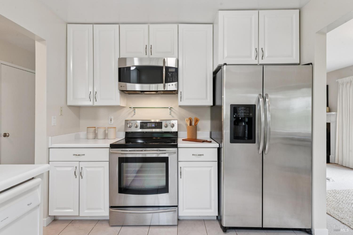 3 Fielding Circle Mill Valley, CA 94941 - Photo 11 of 36