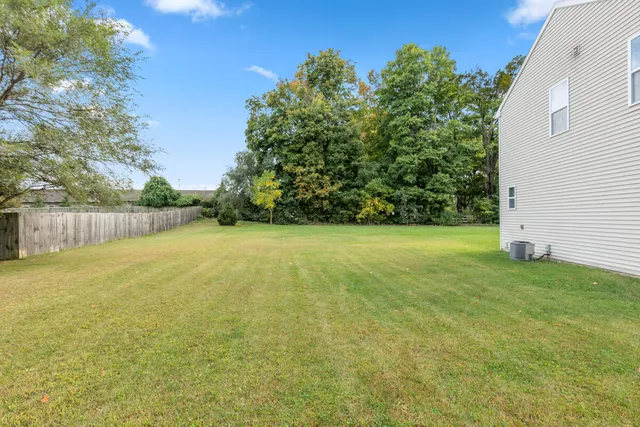 $362,500 | 24537 Brownstone Boulevard, Mattawan, MI 49071