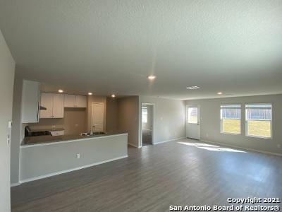 31568 Meander Lane Bulverde, TX 78163 - Photo 12 of 20