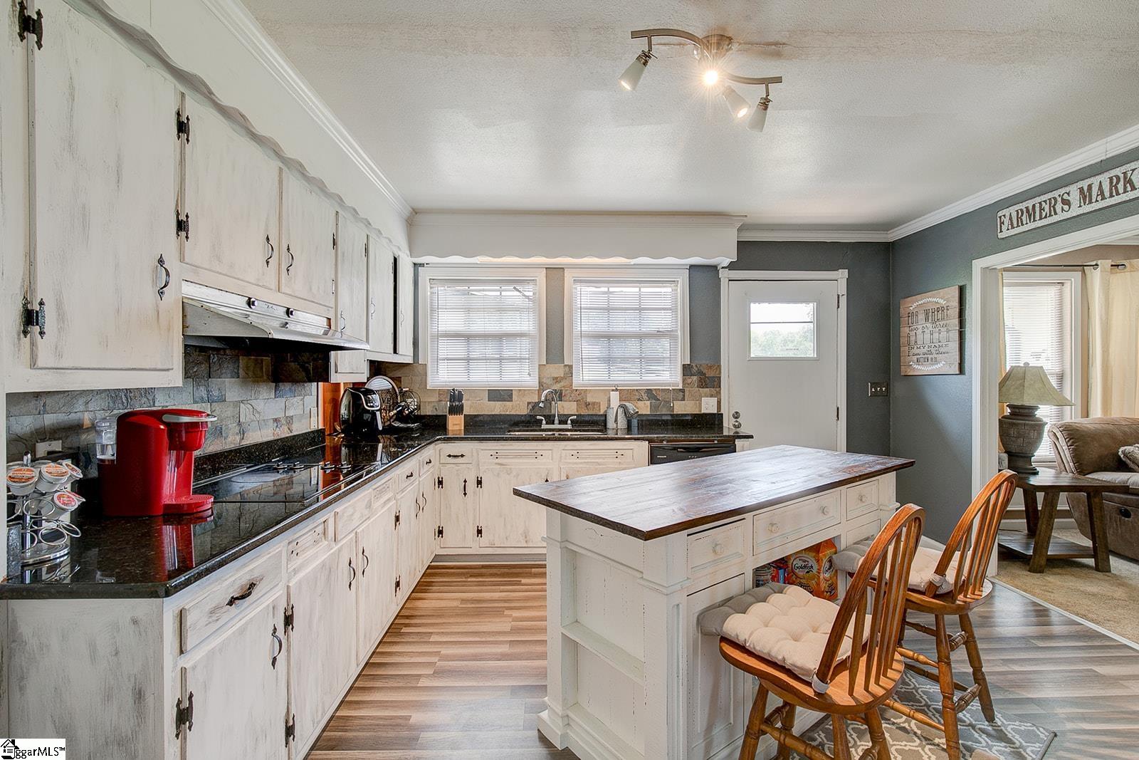399 Old Farrs Bridge Road Greenville, SC 29611 - Photo 13 of 35 Gallery Image 13