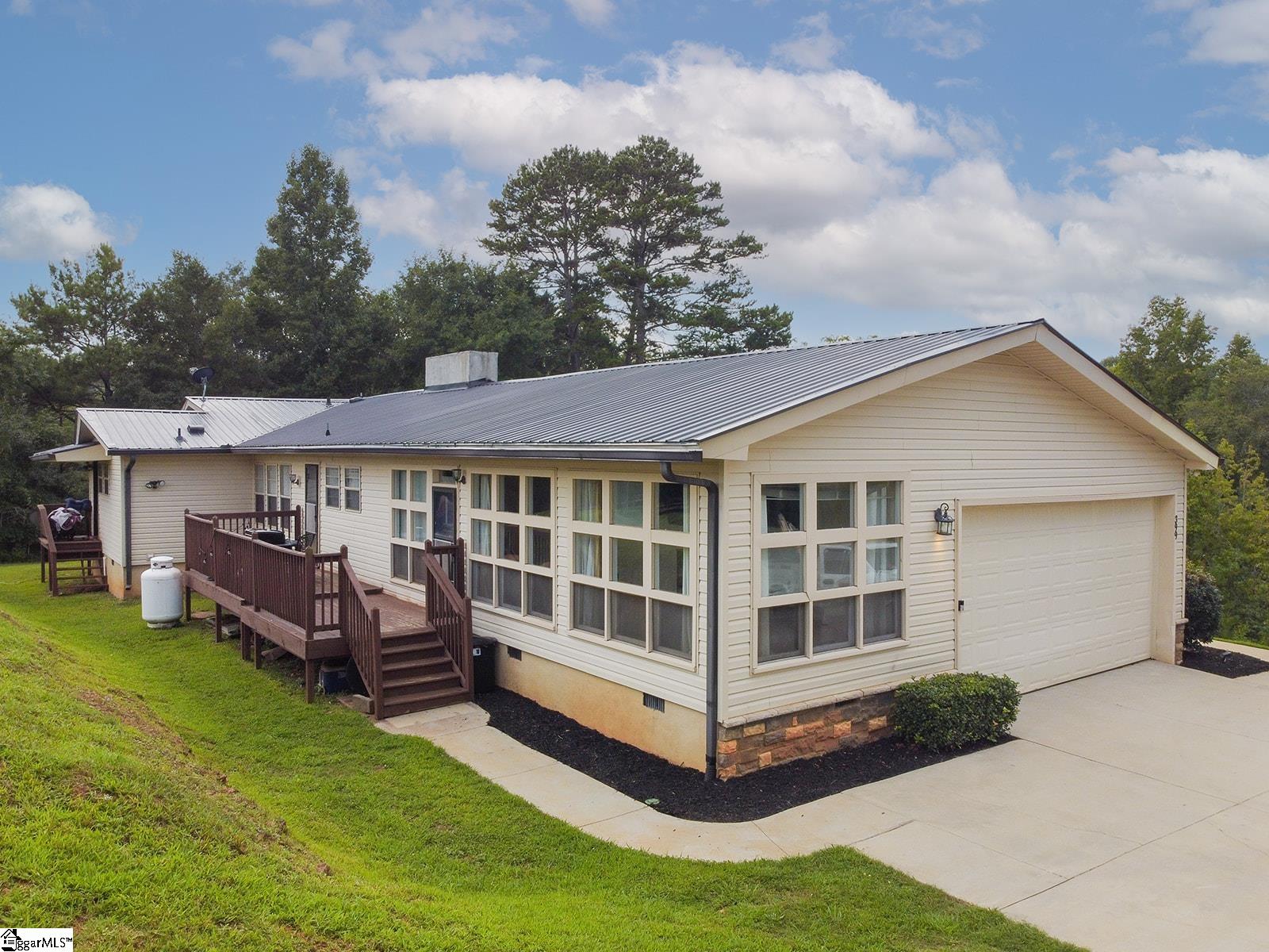 399 Old Farrs Bridge Road Greenville, SC 29611 - Photo 28 of 35 Gallery Image 28