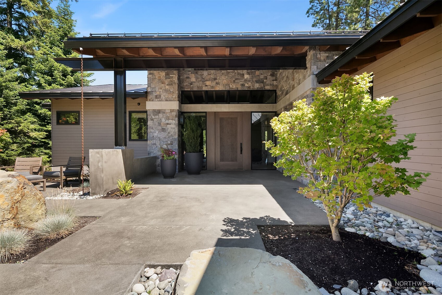 47 Frst Rdg Drive Cle Elum, WA 98922 - Photo 2 of 40 a view of a house with potted plants