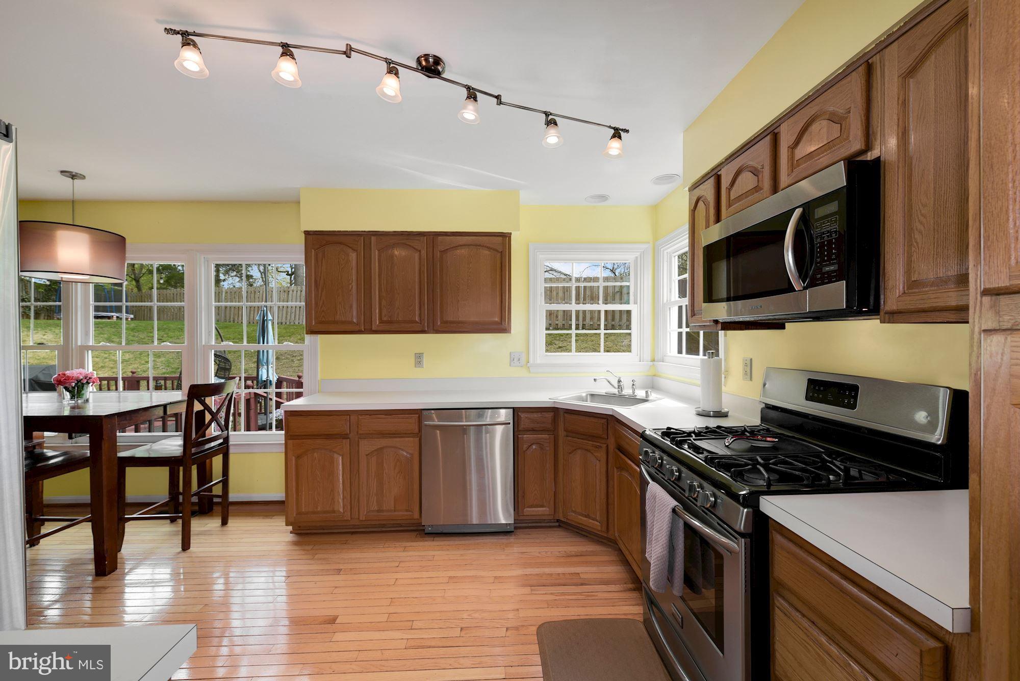 18911 Lindenhouse Road Gaithersburg, MD 20879 - Photo 13 of 45 Gallery Image 13