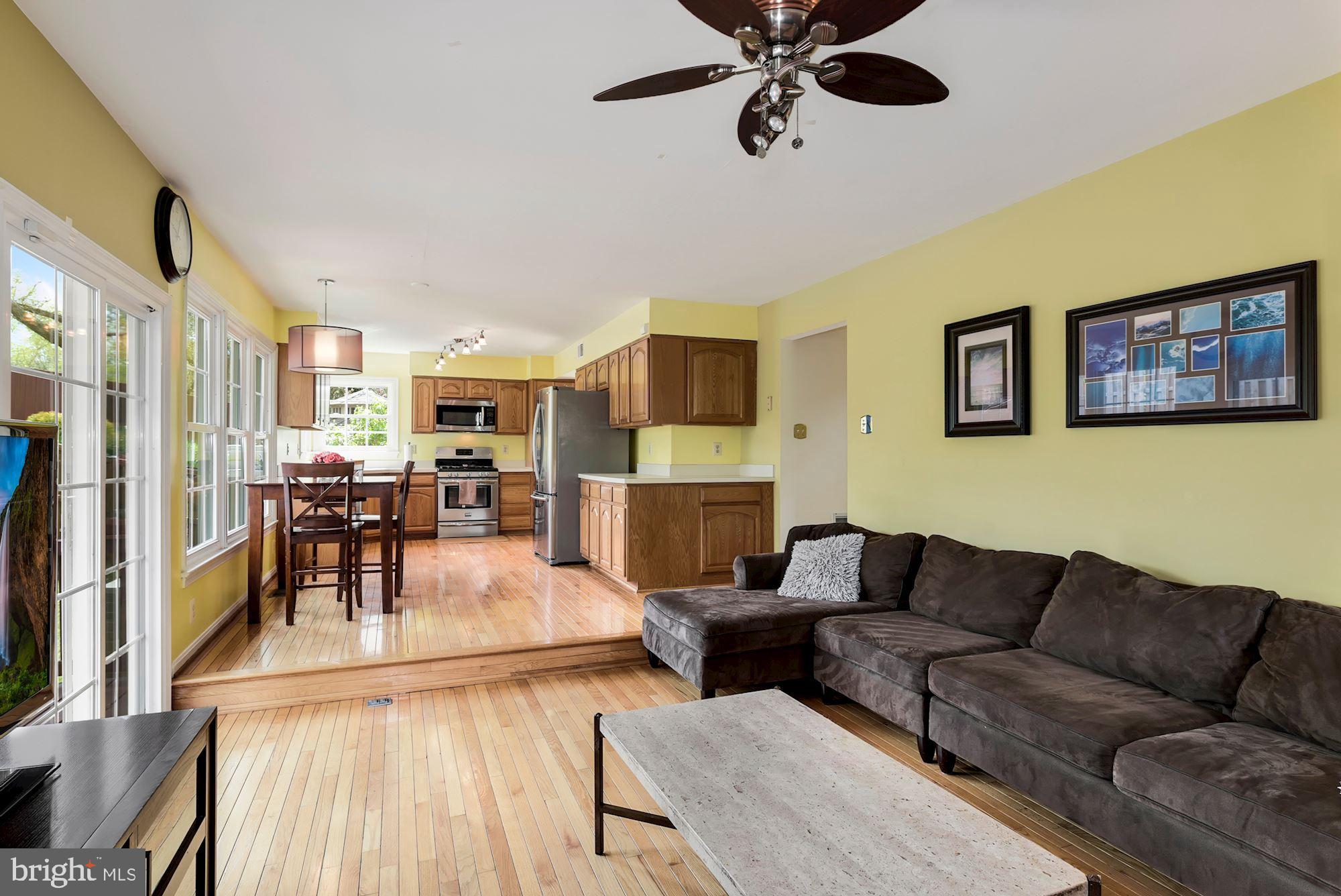 18911 Lindenhouse Road Gaithersburg, MD 20879 - Photo 19 of 45 Gallery Image 19