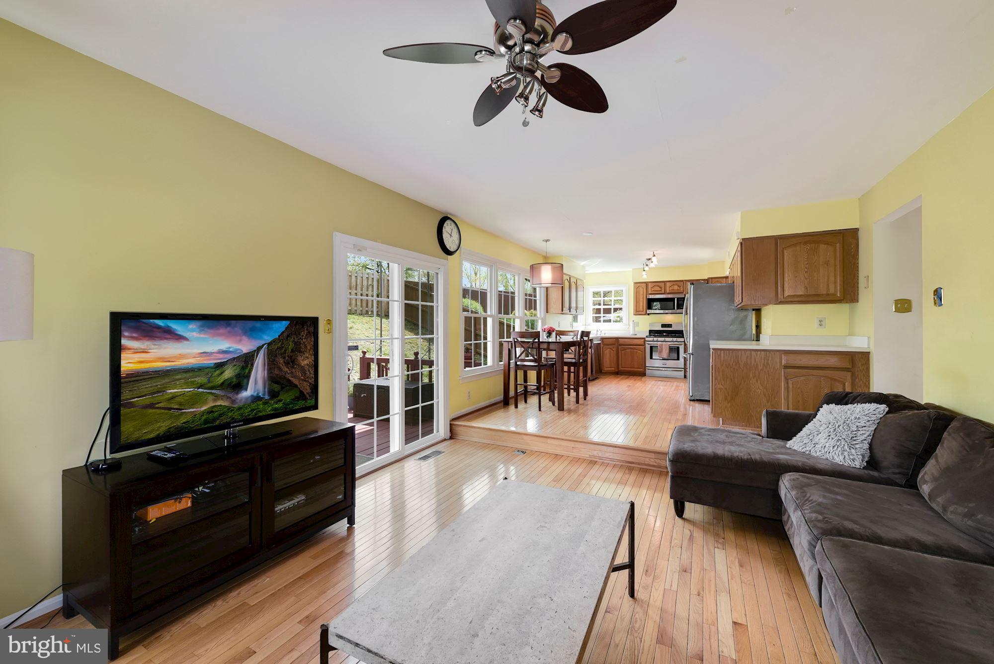 18911 Lindenhouse Road Gaithersburg, MD 20879 - Photo 20 of 45 Gallery Image 20