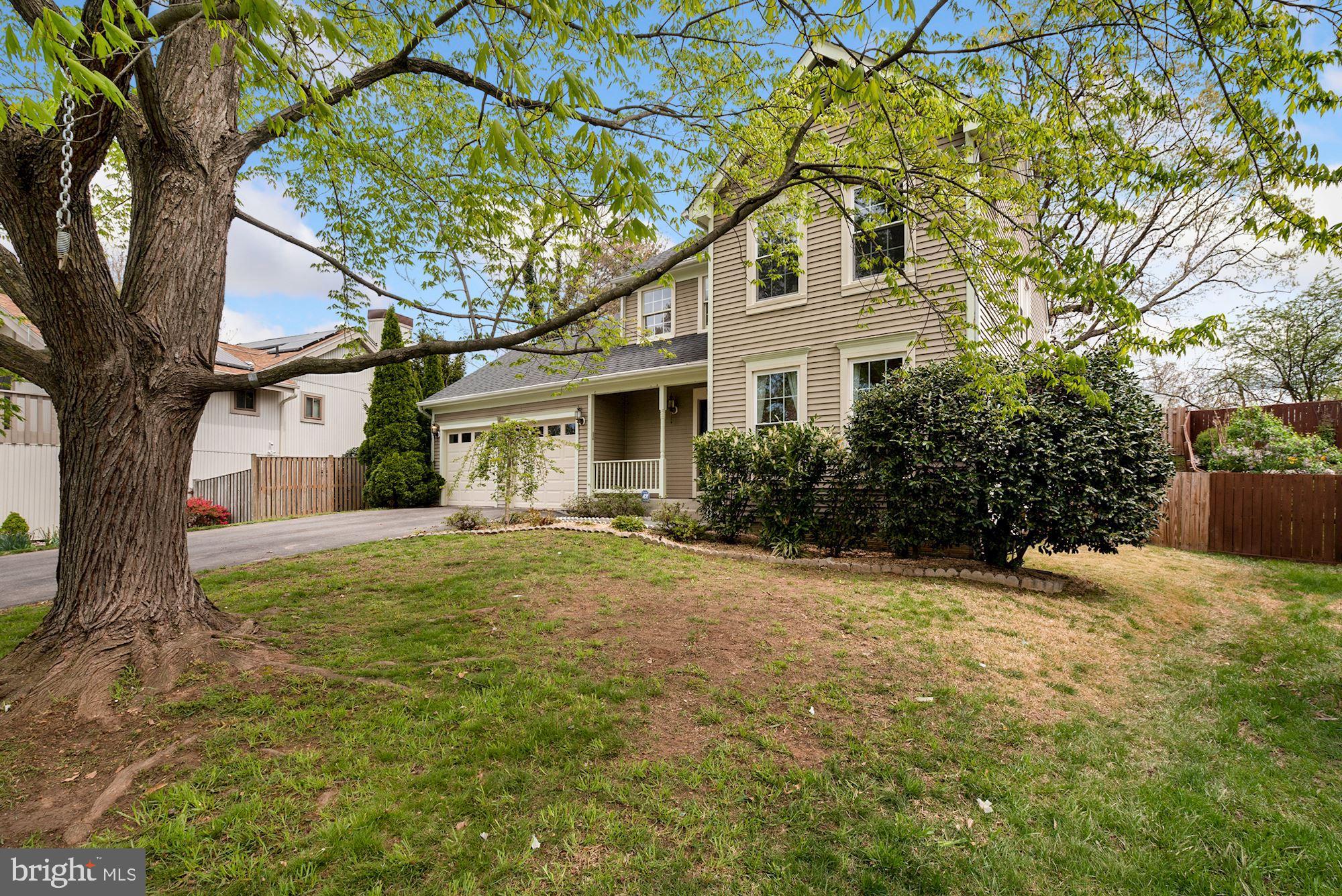 18911 Lindenhouse Road Gaithersburg, MD 20879 - Photo 3 of 45 Gallery Image 3