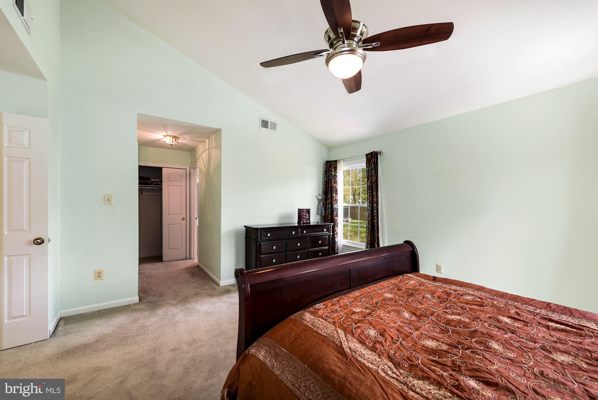 18911 Lindenhouse Road Gaithersburg, MD 20879 - Photo 24 of 45 Gallery Image 24