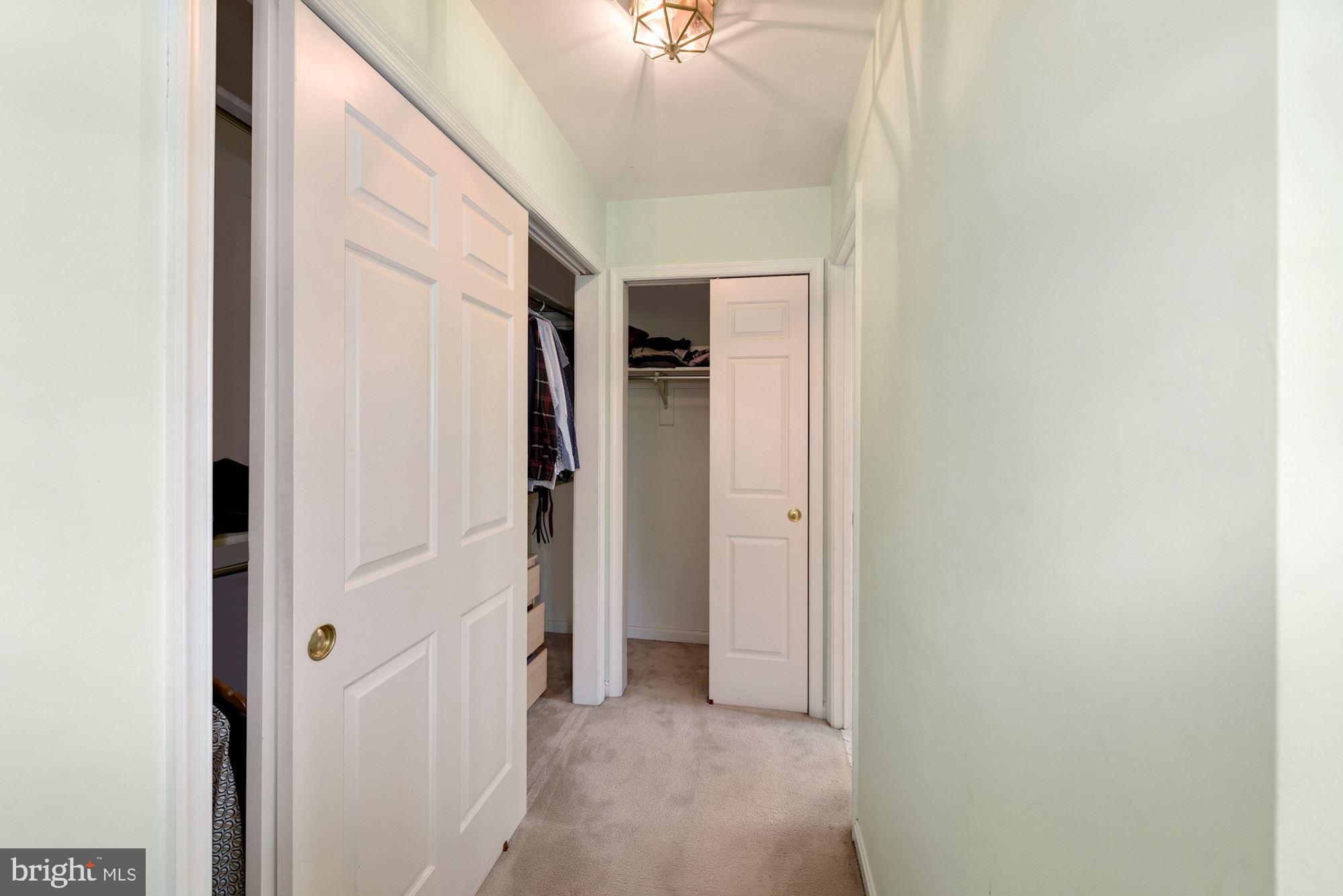18911 Lindenhouse Road Gaithersburg, MD 20879 - Photo 25 of 45 Gallery Image 25