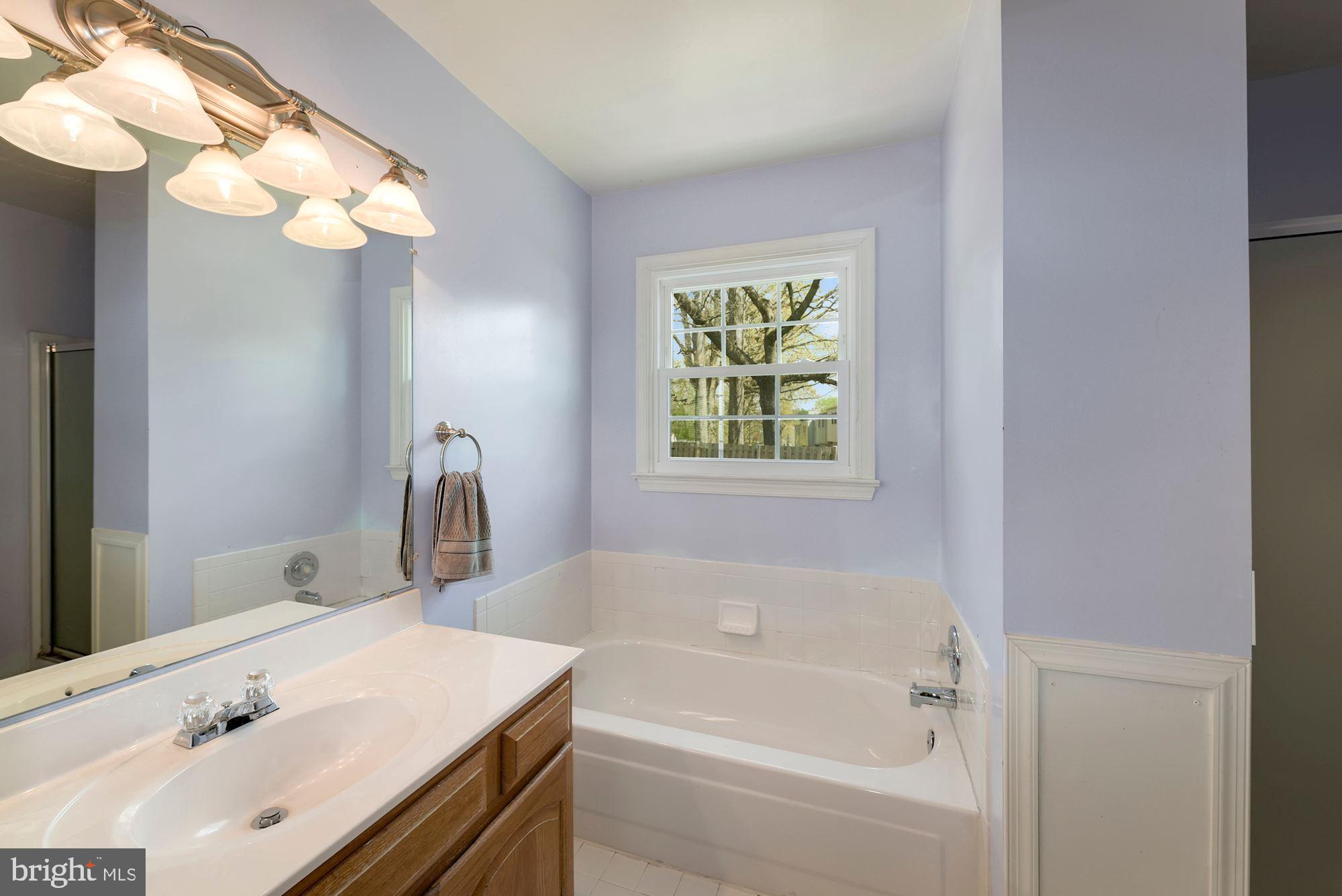 18911 Lindenhouse Road Gaithersburg, MD 20879 - Photo 39 of 45 Gallery Image 39