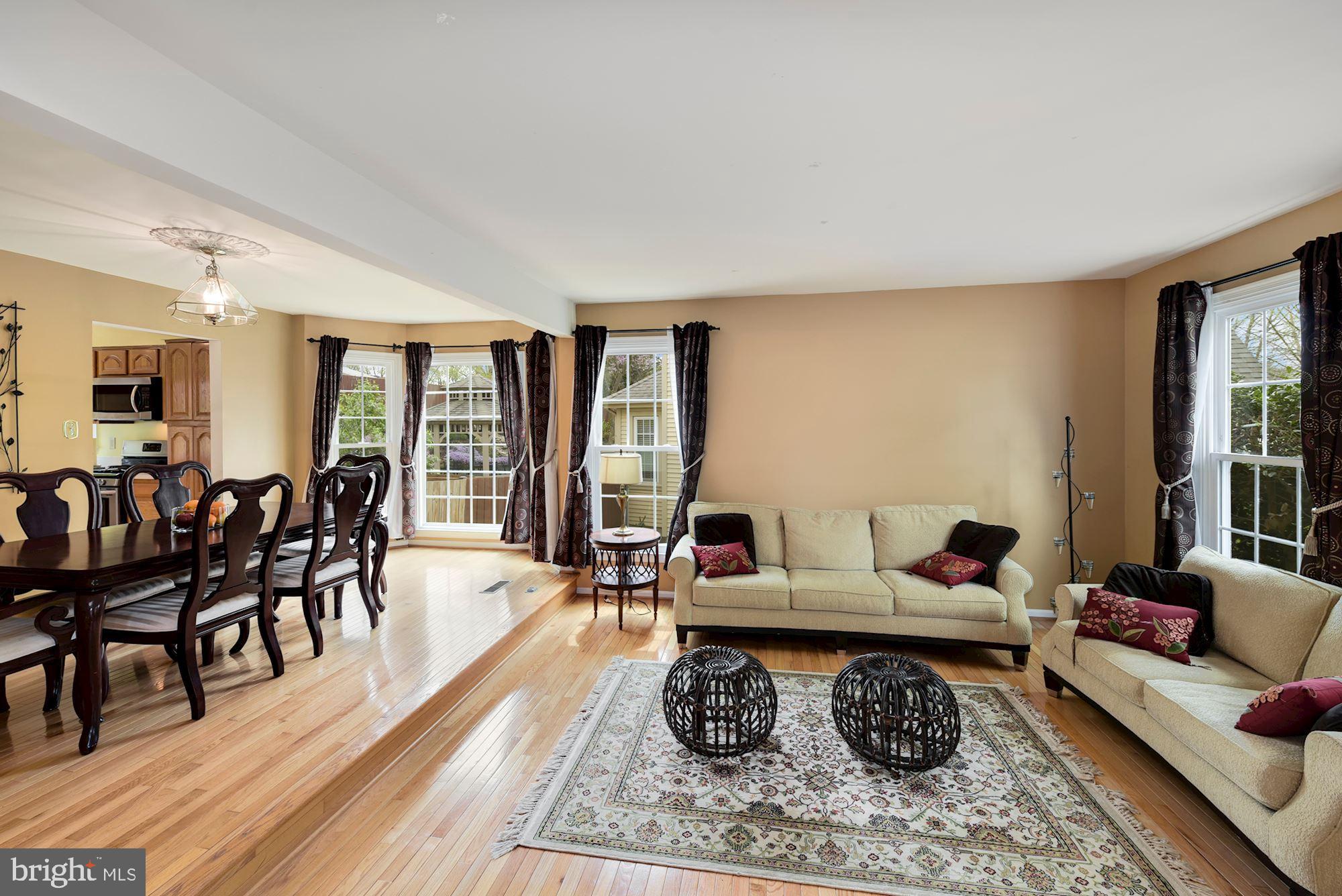 18911 Lindenhouse Road Gaithersburg, MD 20879 - Photo 6 of 45 Gallery Image 6