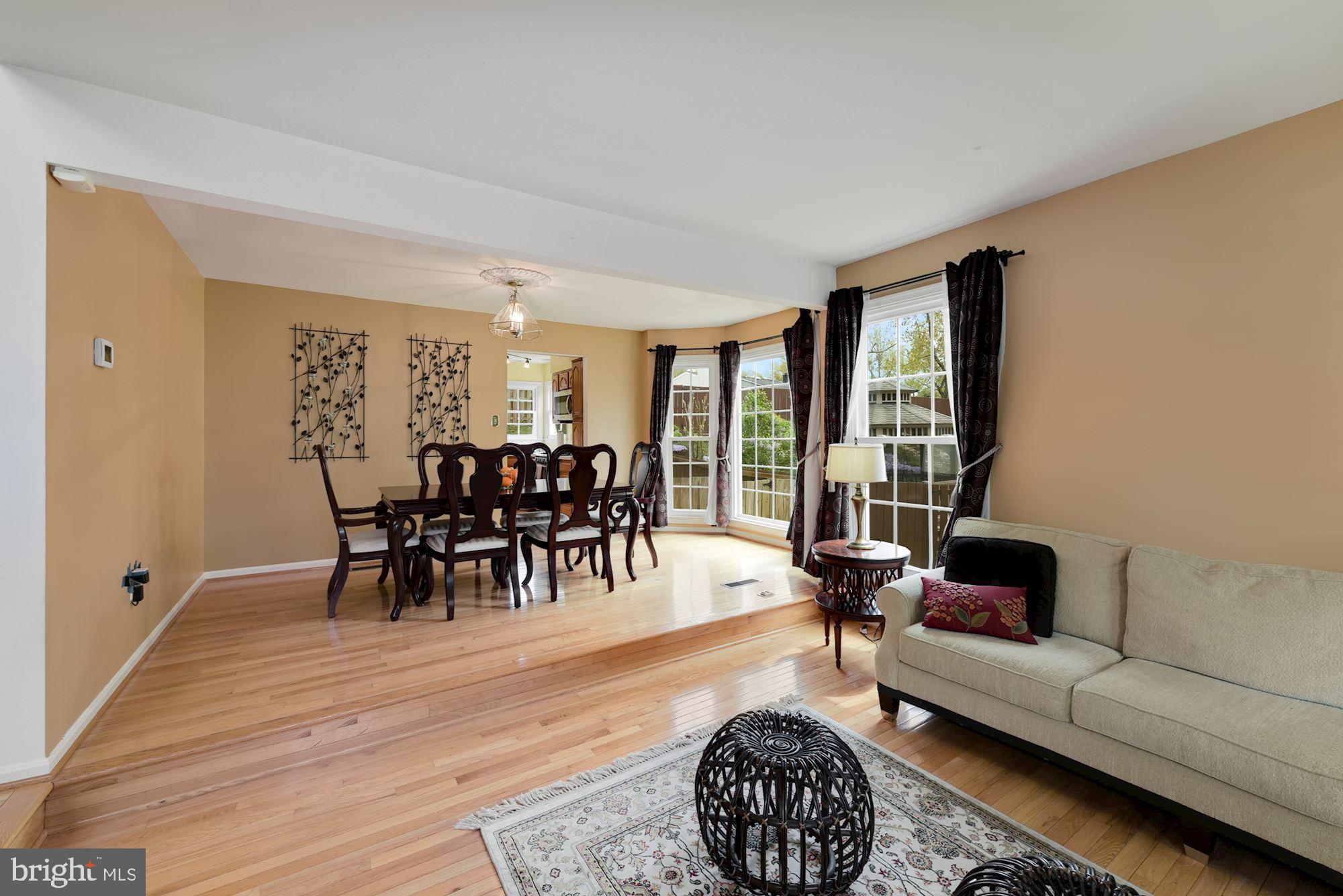18911 Lindenhouse Road Gaithersburg, MD 20879 - Photo 8 of 45 Gallery Image 8