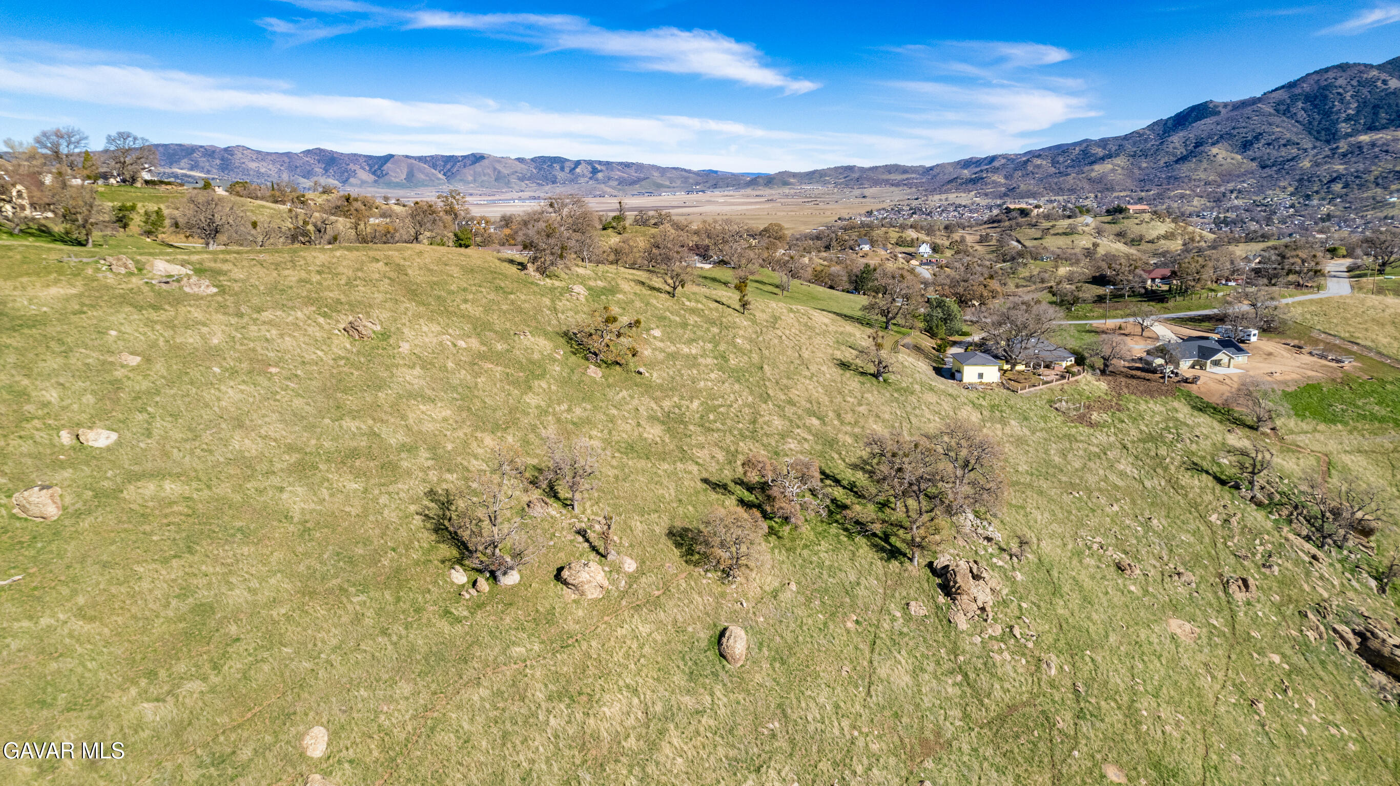 Horsethief Drive Tehachapi, CA 93561 - Photo 6 of 12 DJI_0013