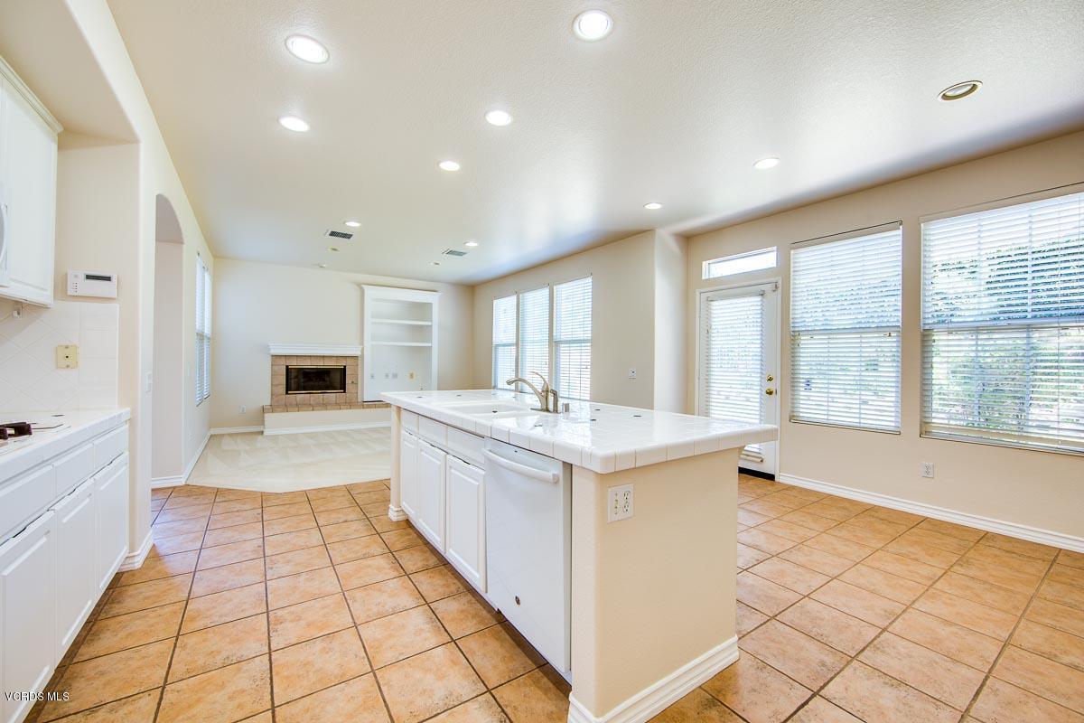 194 Park Hill Road Simi Valley, CA 93065 - Photo 17 of 45 194-2ParkHill-7