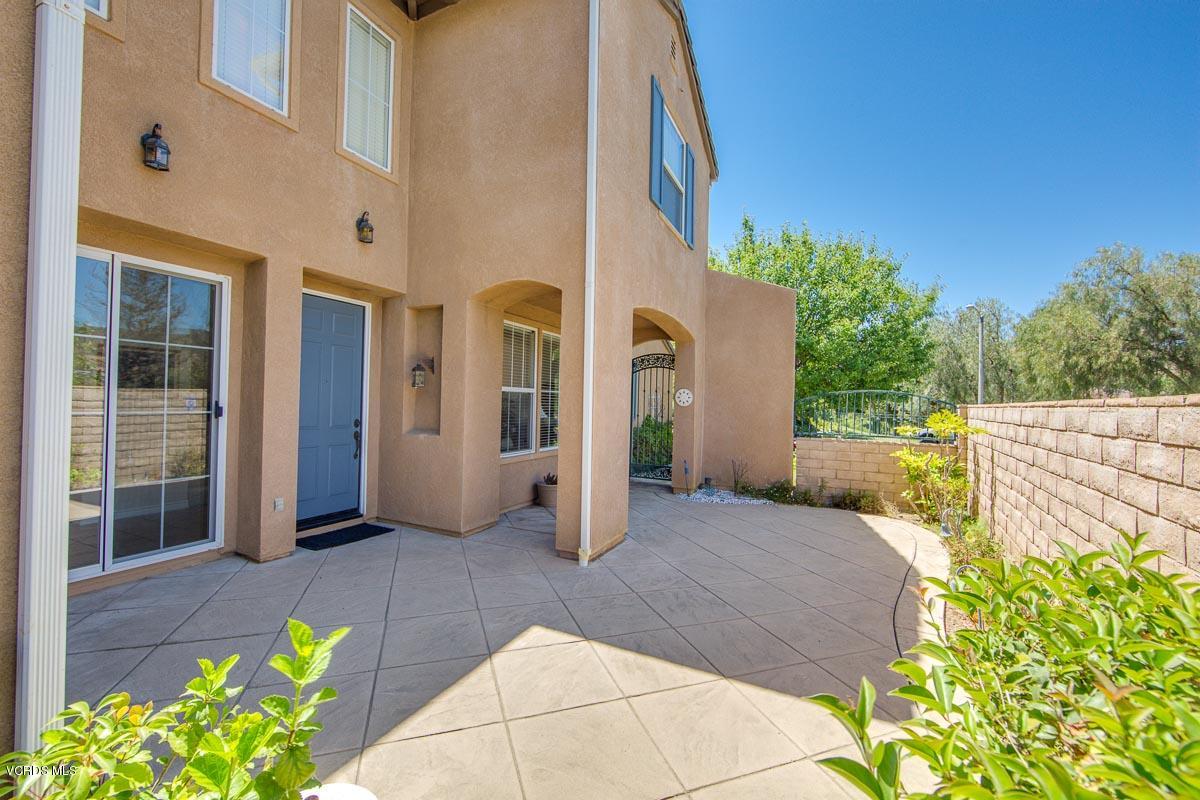 194 Park Hill Road Simi Valley, CA 93065 - Photo 3 of 45 194ParkHill-52