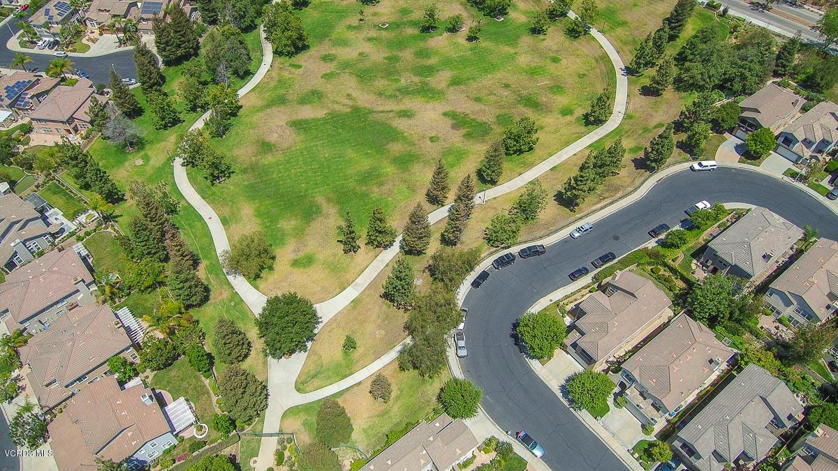 194 Park Hill Road Simi Valley, CA 93065 - Photo 27 of 45 194ParkHill-56