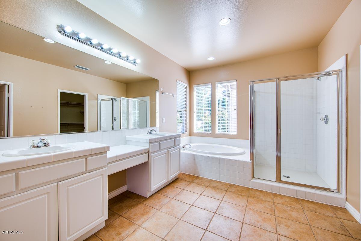 194 Park Hill Road Simi Valley, CA 93065 - Photo 42 of 45 194-2ParkHill-27