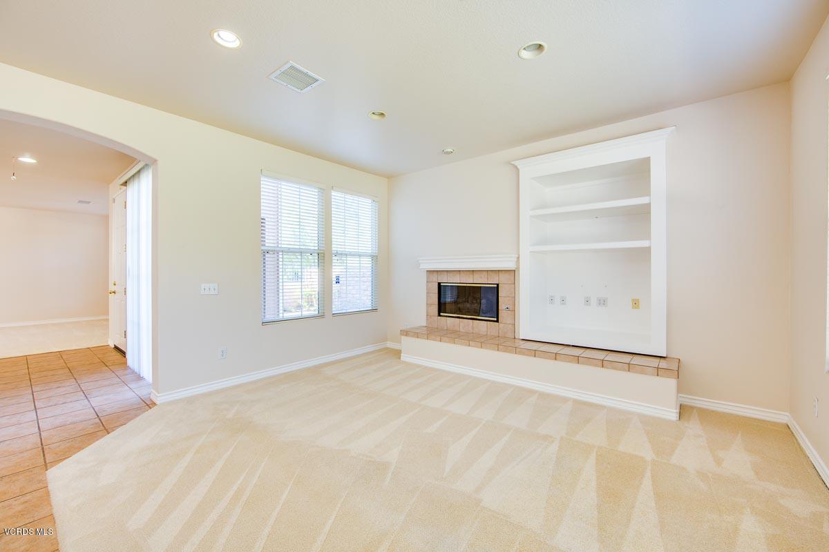 194 Park Hill Road Simi Valley, CA 93065 - Photo 10 of 45 194-2ParkHill-12