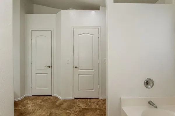 $2,500 | 1024 East Tonopah Drive, Phoenix, AZ 85024