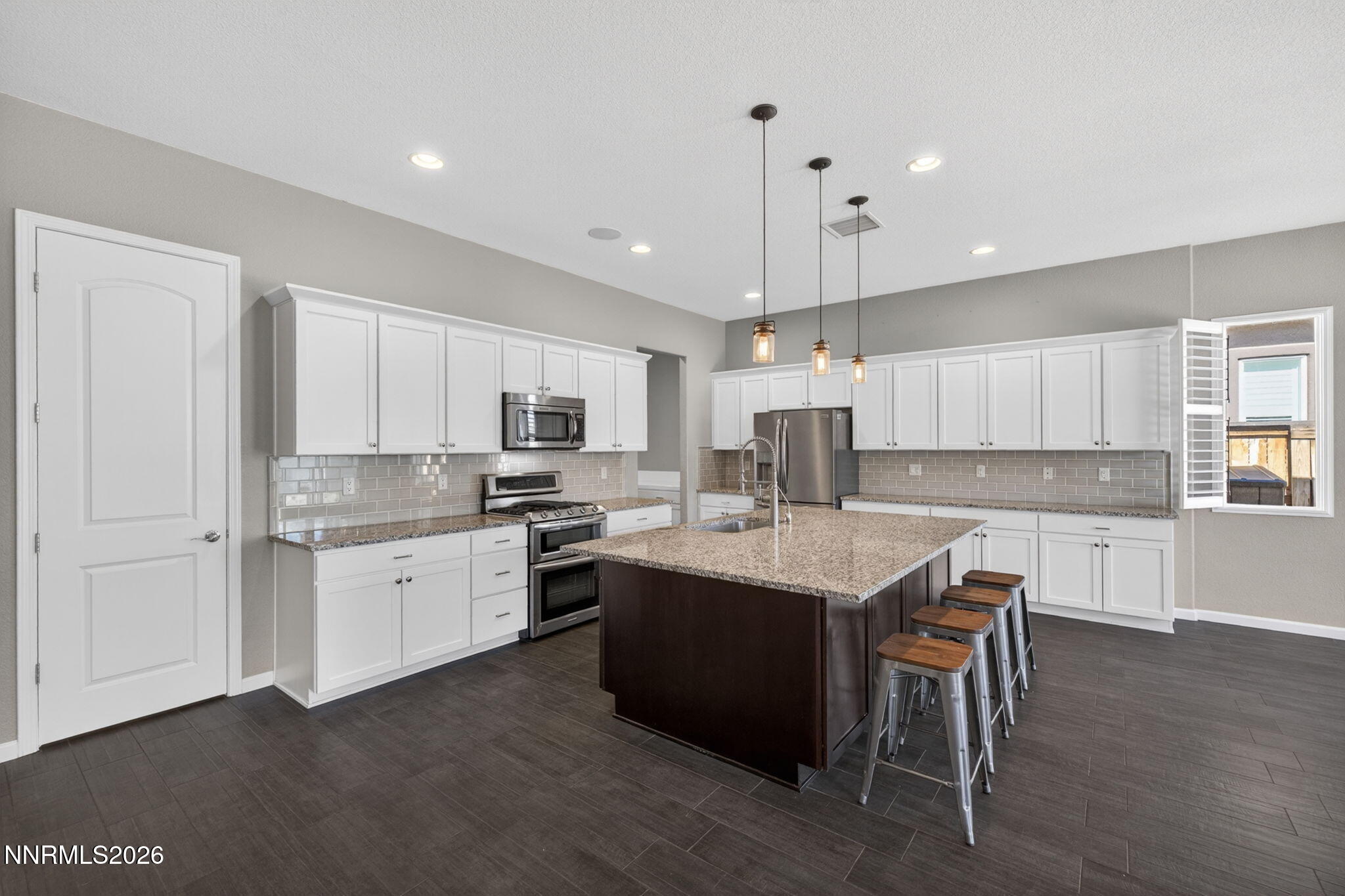 3055 Show Jumper Lane Reno, NV 89521 - Photo 14 of 70 14-web-or-mls-IMG_8272
