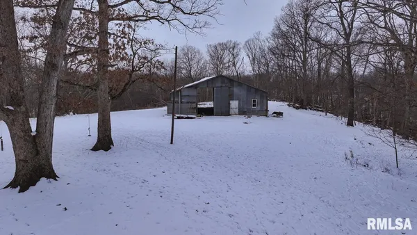 $140,000 | 2300 East 2300 Avenue, Brownstown, IL 62418