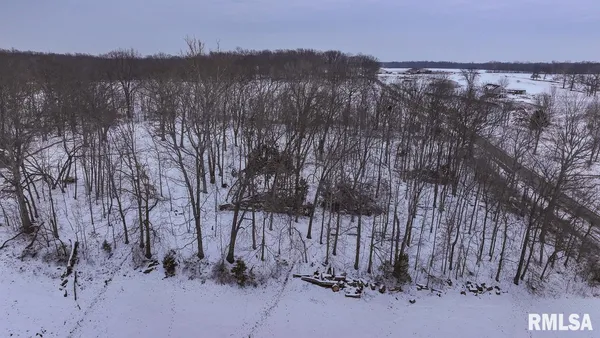 $140,000 | 2300 East 2300 Avenue, Brownstown, IL 62418