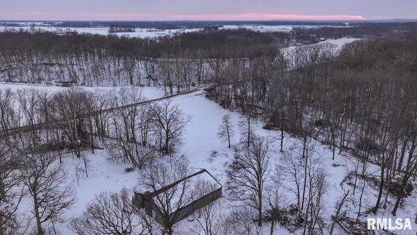 $140,000 | 2300 East 2300 Avenue, Brownstown, IL 62418