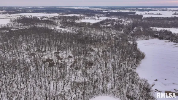 $140,000 | 2300 East 2300 Avenue, Brownstown, IL 62418