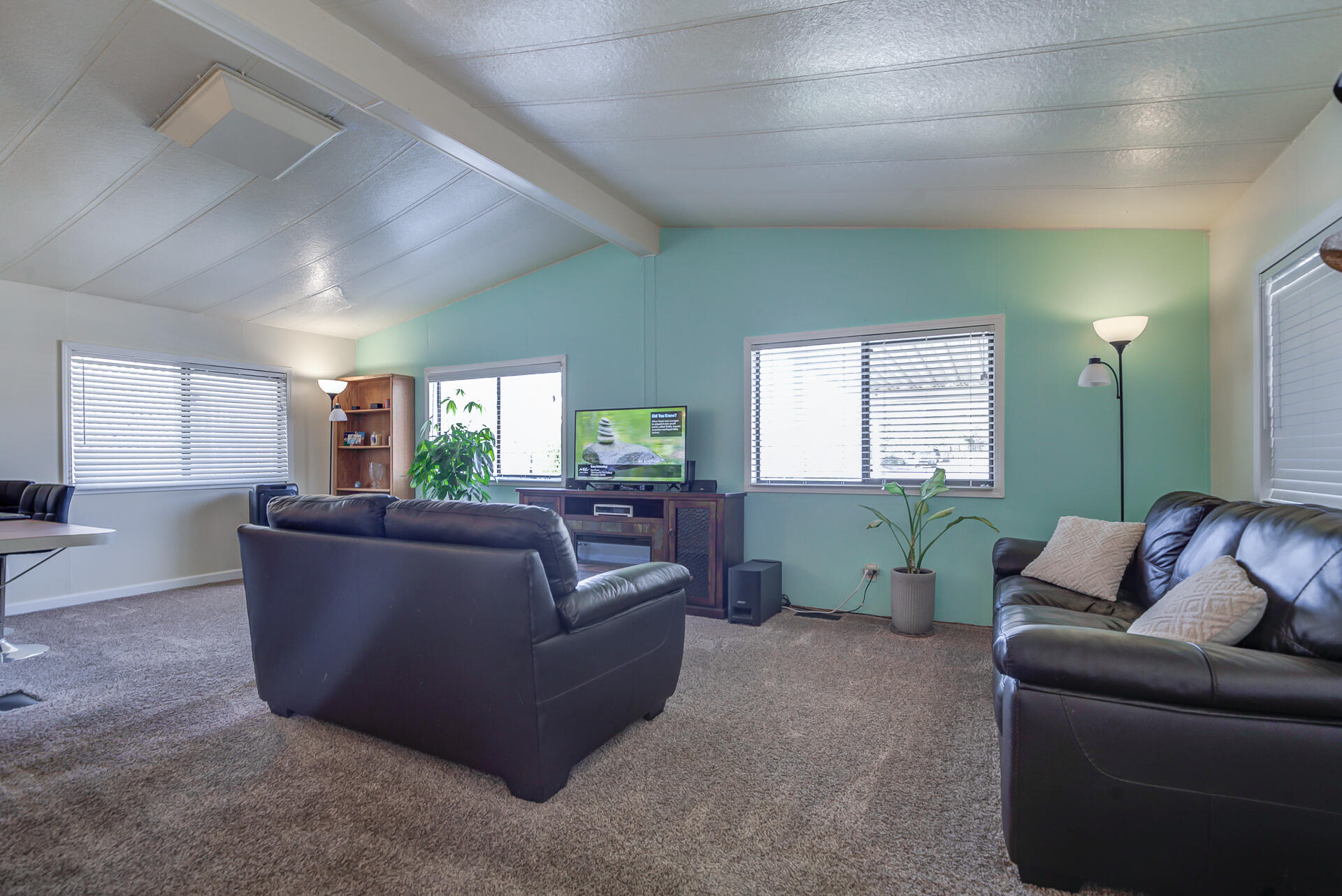 2873 Arcade Redding Ca, Unit STARLITE Redding, CA 96002 - Photo 6 of 32 a living room with furniture and a window