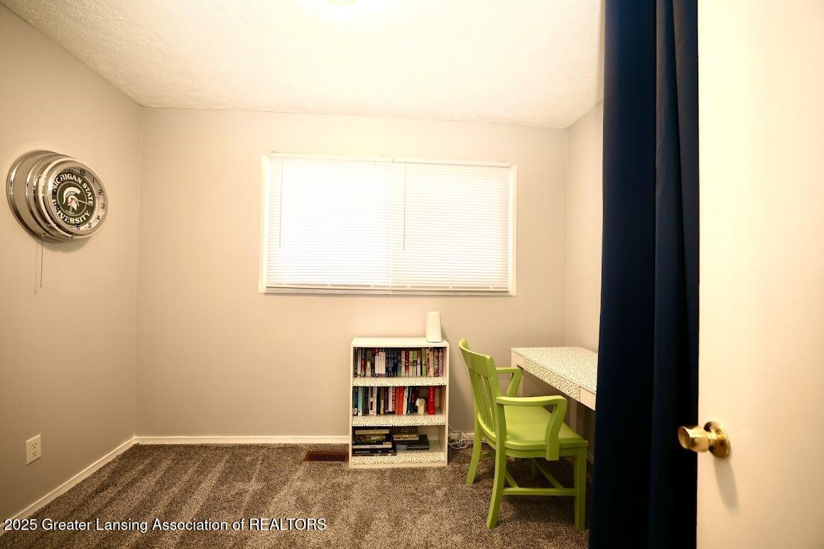 3925 Ingham Street Lansing, MI 48911 - Photo 19 of 24 44A253A3-A5CC-4F76-88D3-57A29BF6A4F4_1_2