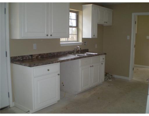 1092 East Meade Road Pollock, LA 71467 - Photo 5 of 15 Gallery Image 5