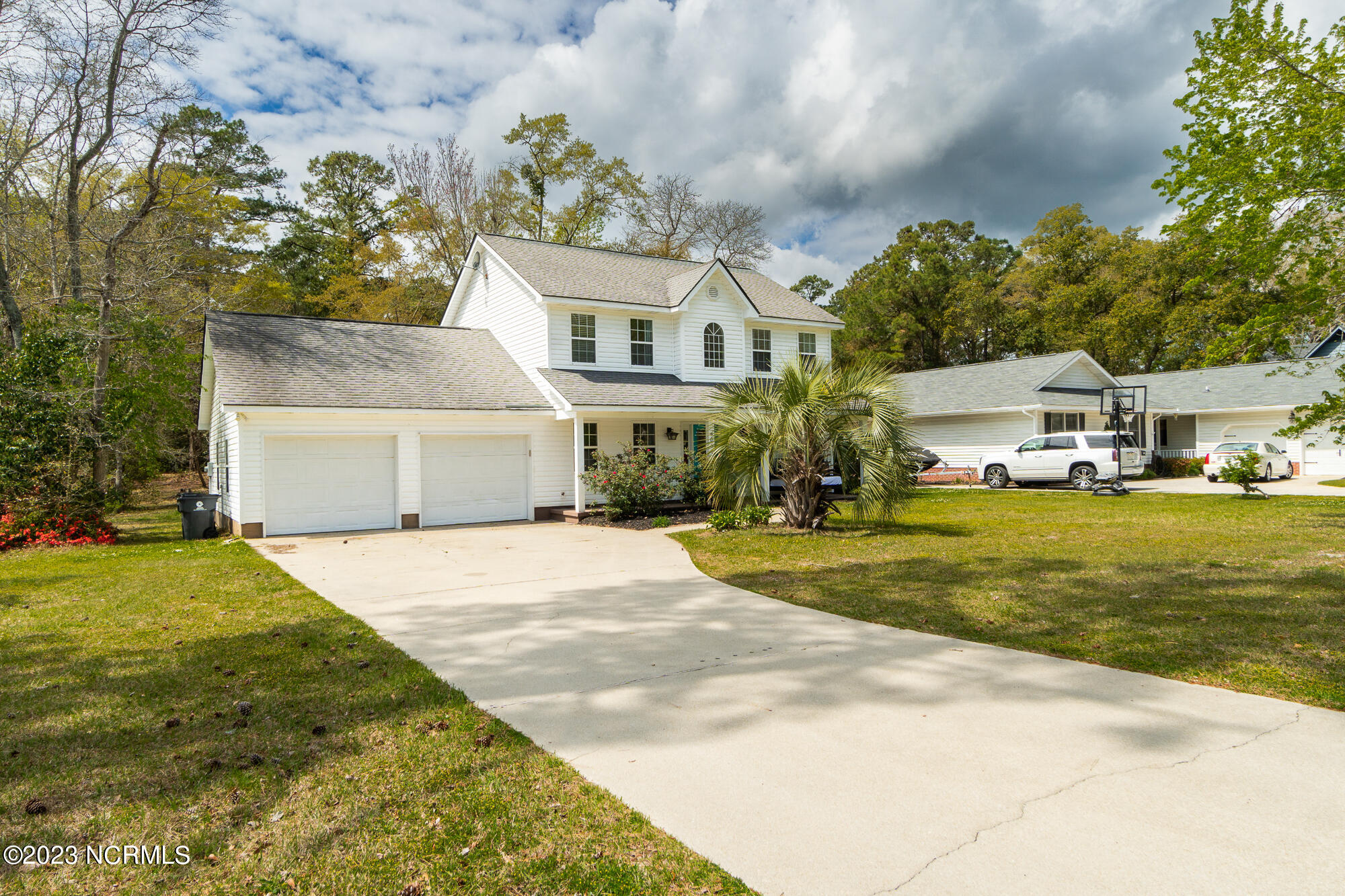 406 Hardy Road Newport, NC 28570 - Photo 2 of 39 406-hardy-rd-31
