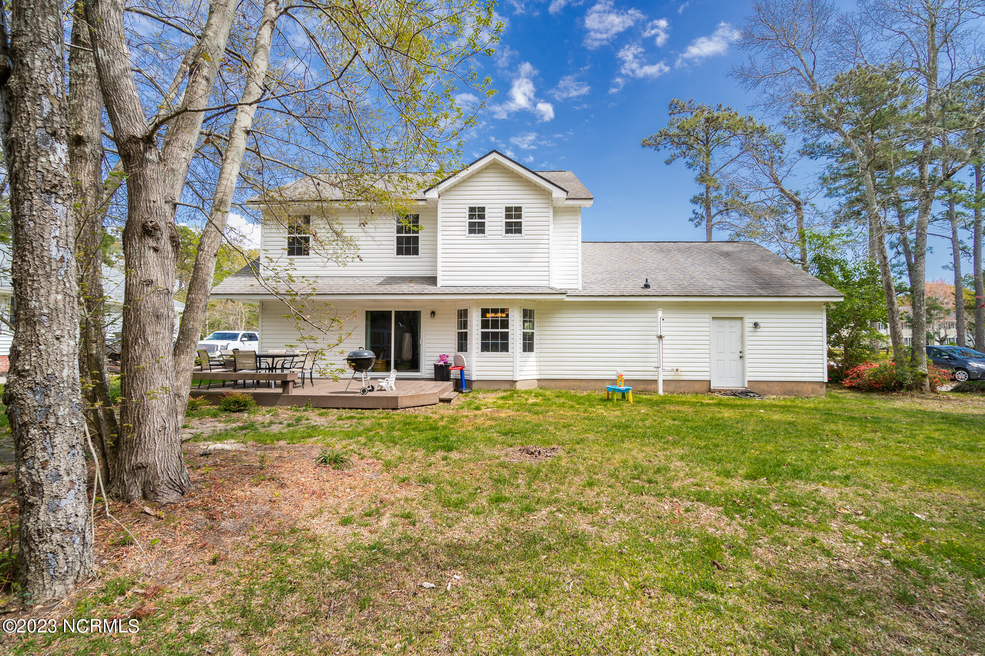 406 Hardy Road Newport, NC 28570 - Photo 33 of 39 406-hardy-rd-37